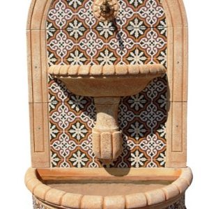 FUENTE PARA PARED CON AZULEJOS MODELO BALUMA GOLTIS OCRE.