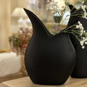 Jarrón Melissa negro 25x10x35