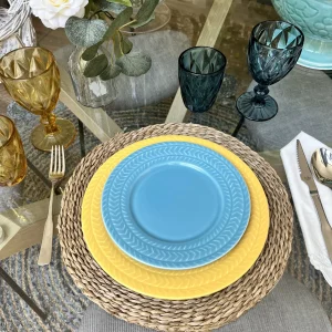 Vajilla azul /amarilla 18 piezas