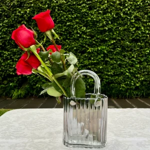 Florero de Vidrio Transparente con Forma de Bolso