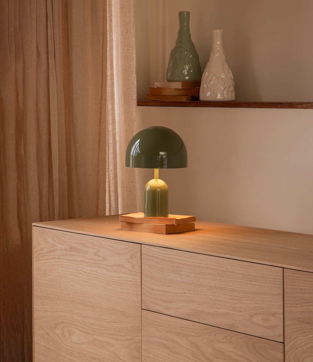Lámpara de sobremesa portátil Bell de Tom Dixon - Imagen 4